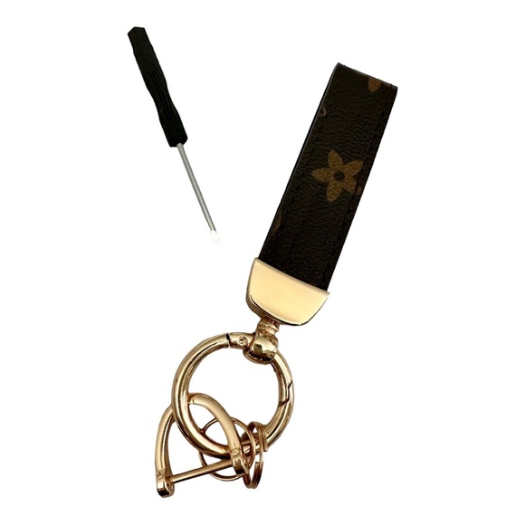 BNIB Unbranded upscale designer keychain - Picture 5 of 13